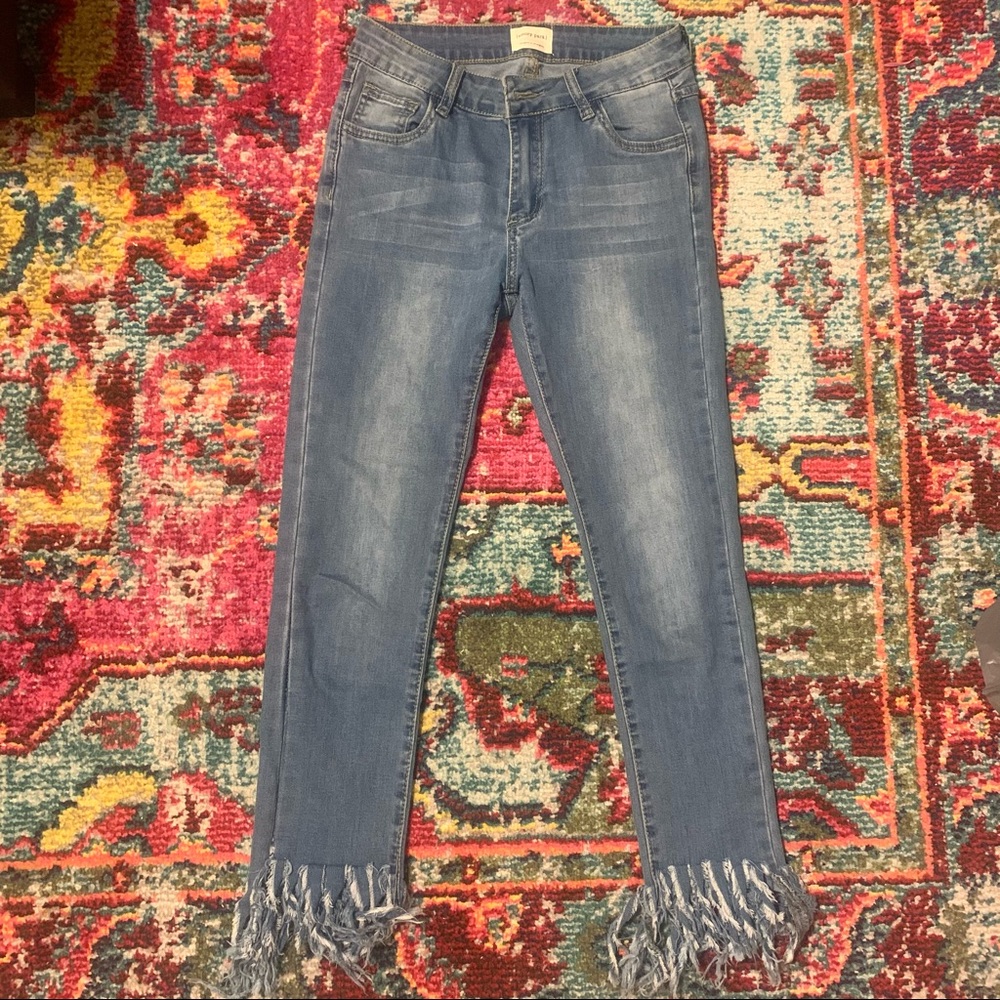 Fringe Hem Emory Park Jeans